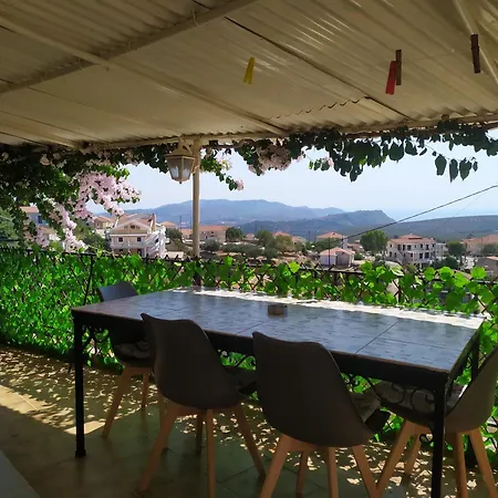 Agnadema House Lixouri