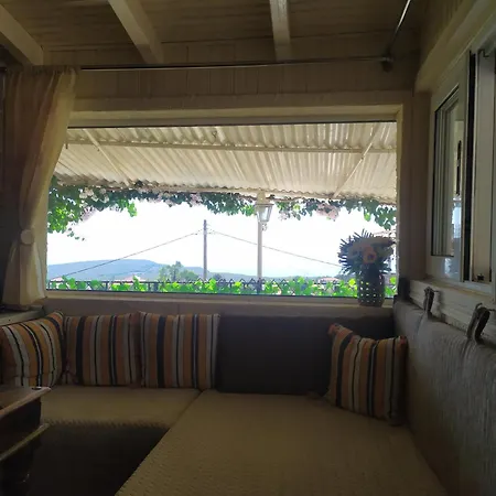 Agnadema House Hébergement de vacances Lixouri